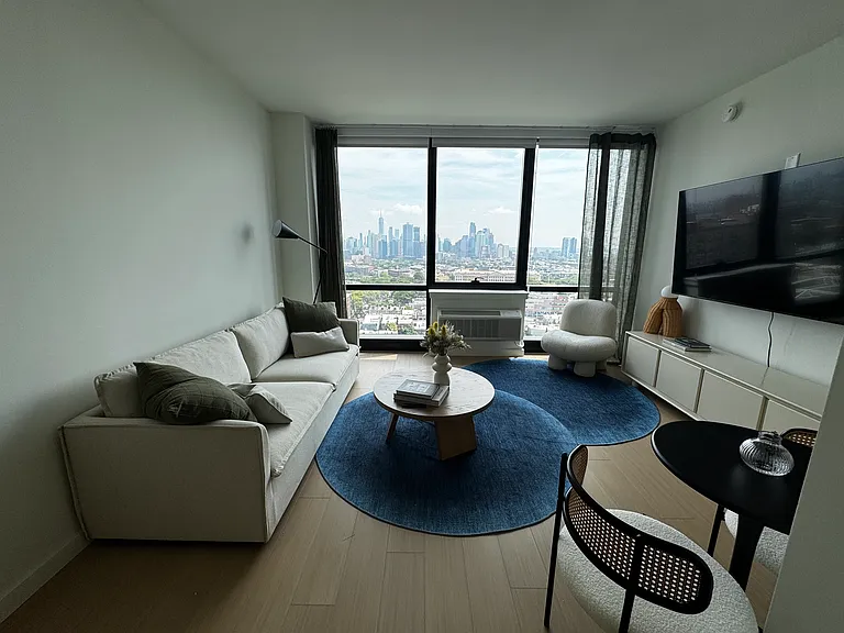 624 Newark Ave #1111 — Photo 11
