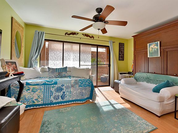 2nd image of 3740 Lower Honoapiilani Rd APT F108