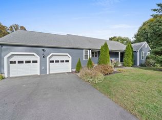 68 Mount Ararat Rd, Quincy, MA 02169