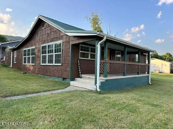 180 Beatty Rd, Rose Hill, VA 24281