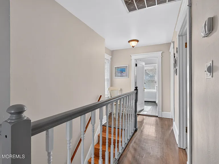 211 Lareine Ave — Photo 19