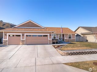 569 Circle St, Wenatchee, WA 98801