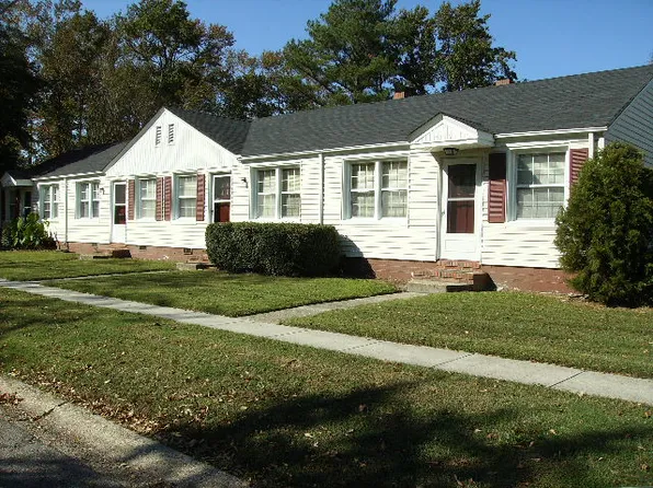 4718 County St, Portsmouth, VA 23707