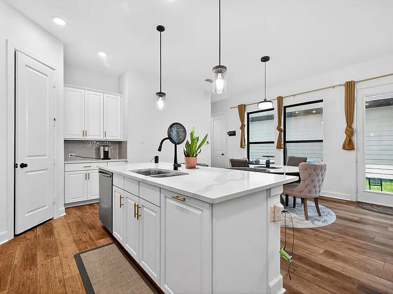 1514 Park Path Dr — Photo 15