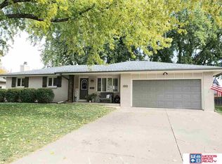 936 N 21st St, Beatrice, NE 68310