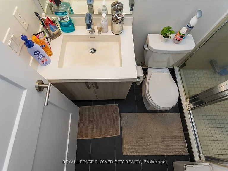 1050 Portage Pkwy W #Townhouse 37 — Photo 16