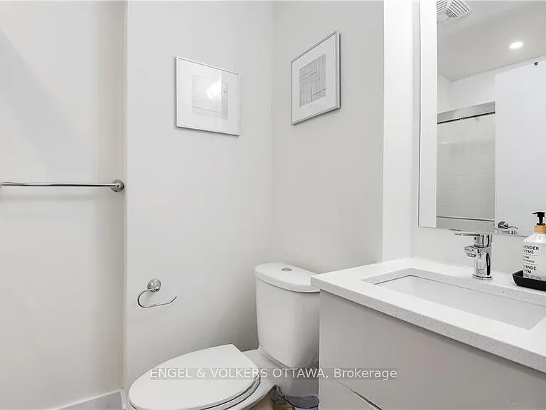 108 Richmond Rd #208 — Photo 14