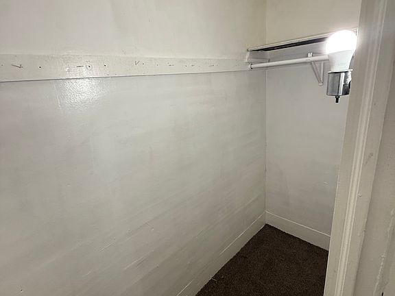 5th image of 117 Kent St #4