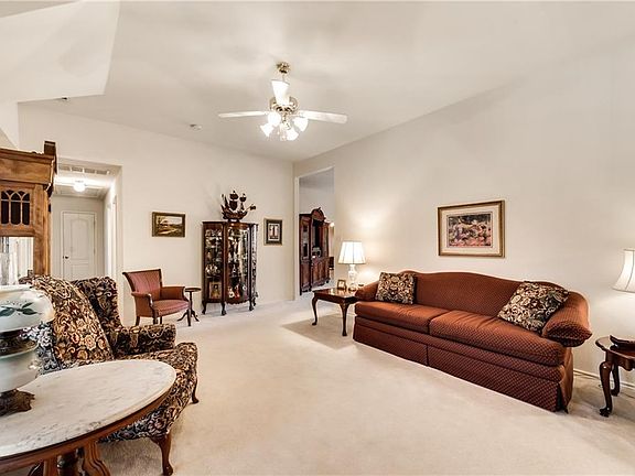 5th image of 4032 Bluebonnet Dr