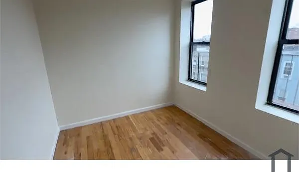 3 bed, 1000 sqft, $2,900 — Photo 2