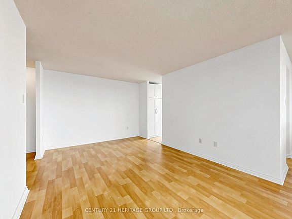 5th image of 80 Antibes Dr #1503