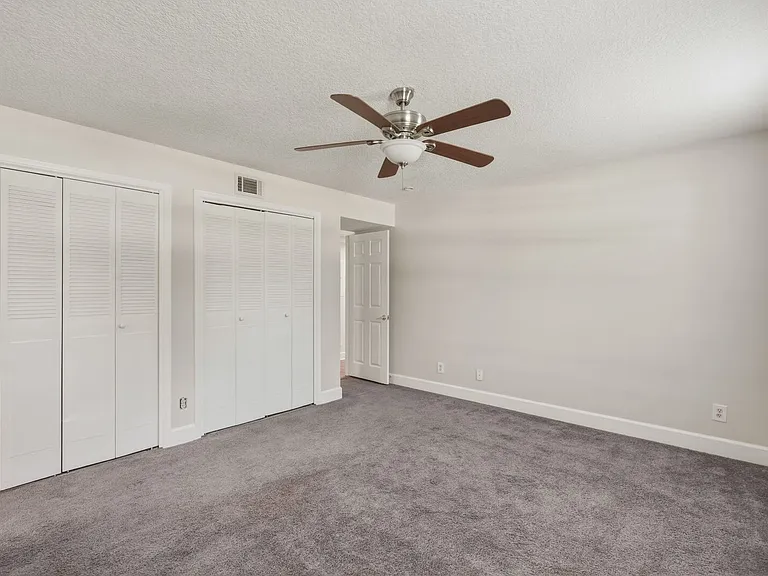 1757 El Camino Rd #4 — Photo 15