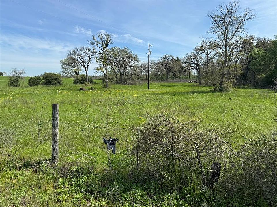 1st image of 1226 County Road 330