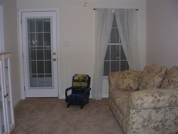 In Law Suite Sitting area