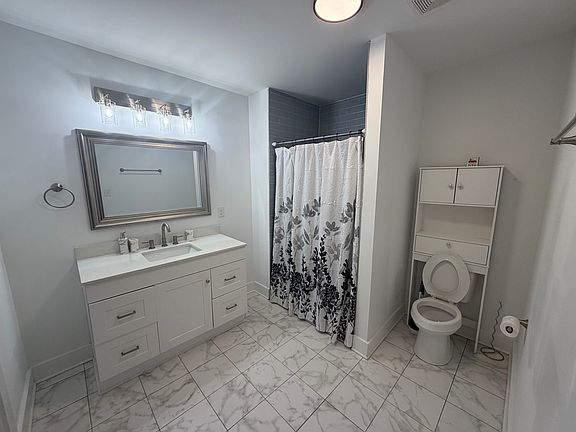 5th image of 1715 Atlantic St