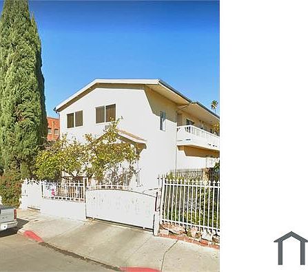 1st image of 5455 Romaine St APT 2