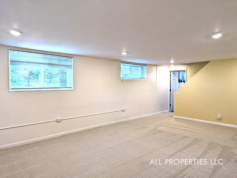 6905 E Hillside Pl — Photo 49