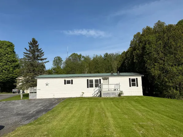68 Railroad Street, Milton, VT 05468