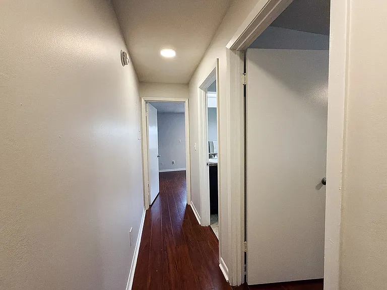 208 S Habana Ave #208B — Photo 13