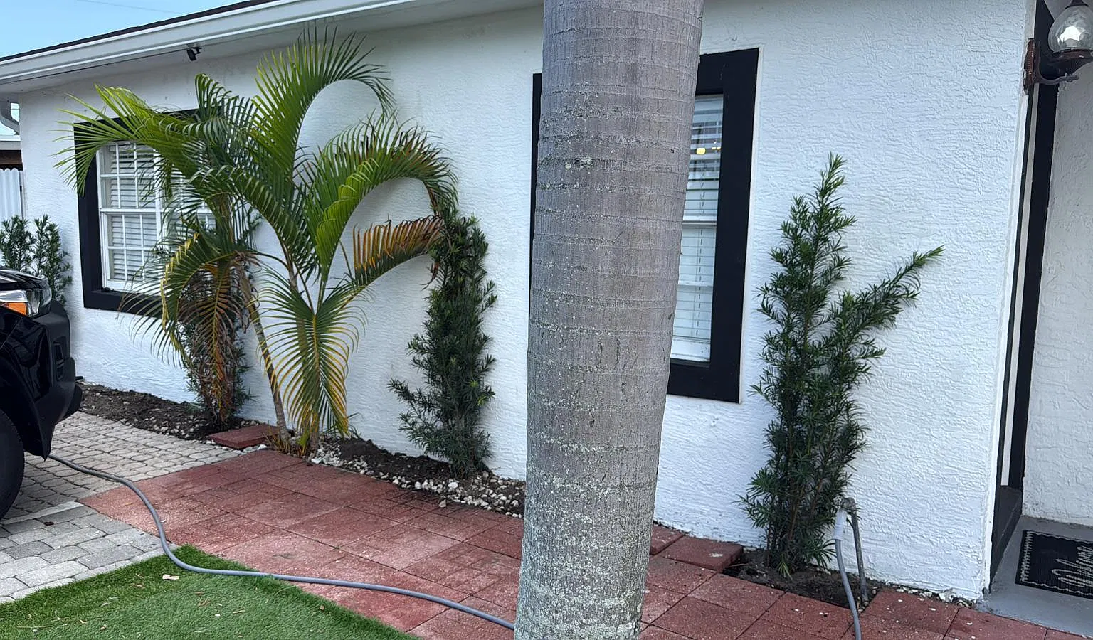 1 bed, 1.0 bath, 900 sqft, $2,000 — Photo 4