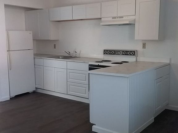3rd image of 17-19 S Roosevelt St #19J