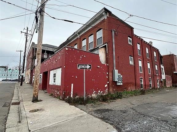 4th image of 5-11 Avenue C