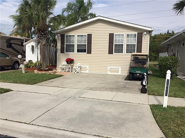 1st image of 1615 Diamond Lake Cir