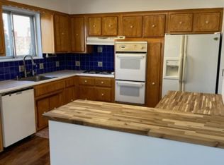 7017 73rd St FLOOR 3, Ridgewood, NY 11385