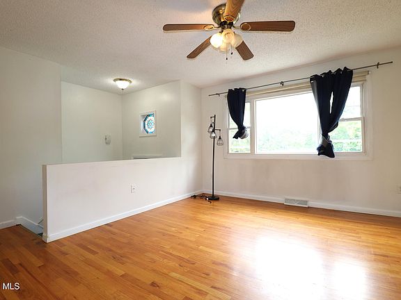 3rd image of 1278 Vley Road