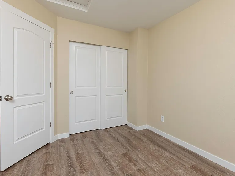 2519 204th Pl SW — Photo 12