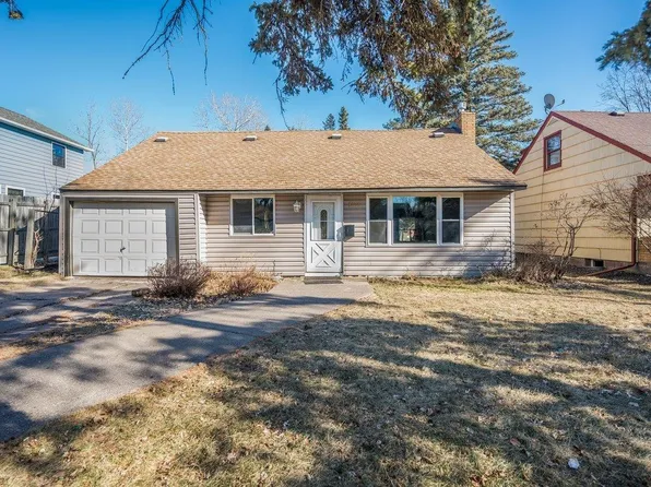 3706 E 4th St, Duluth, MN 55804