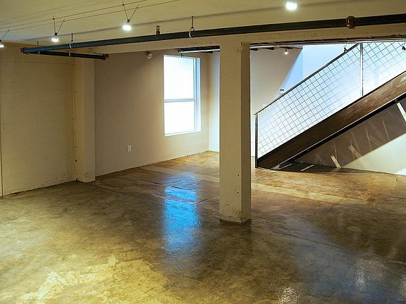 5th image of 705 S Grant St Unit 25