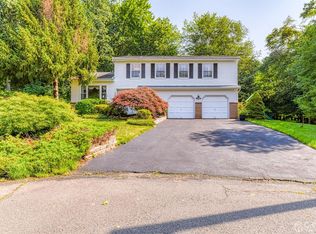 22 Brown Ct, East Brunswick, NJ