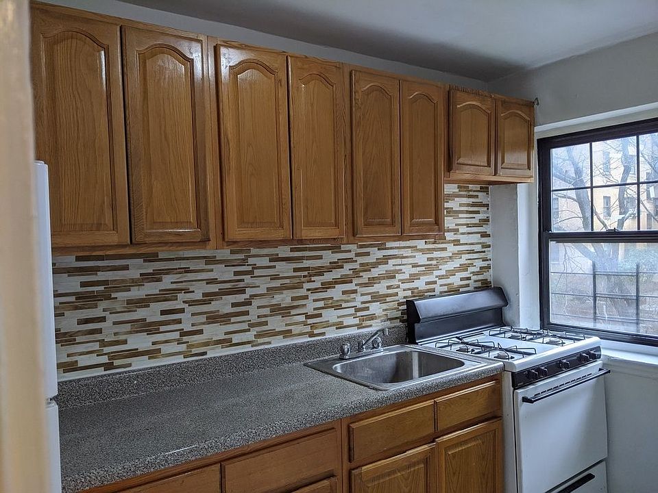 7839 147th St Whitestone, NY, 11357 Apartments for Rent Zillow