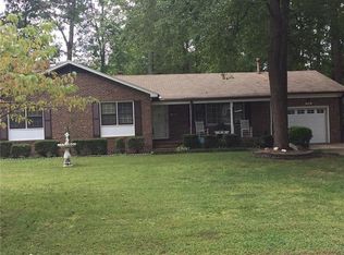 226 Dominion Dr, Newport News, VA 23602