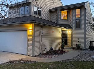 75 Loma Vista Dr, Los Alamos, NM 87544