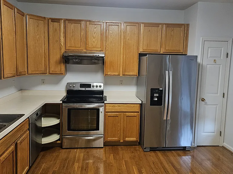 8849 Papillon Dr — Photo 20
