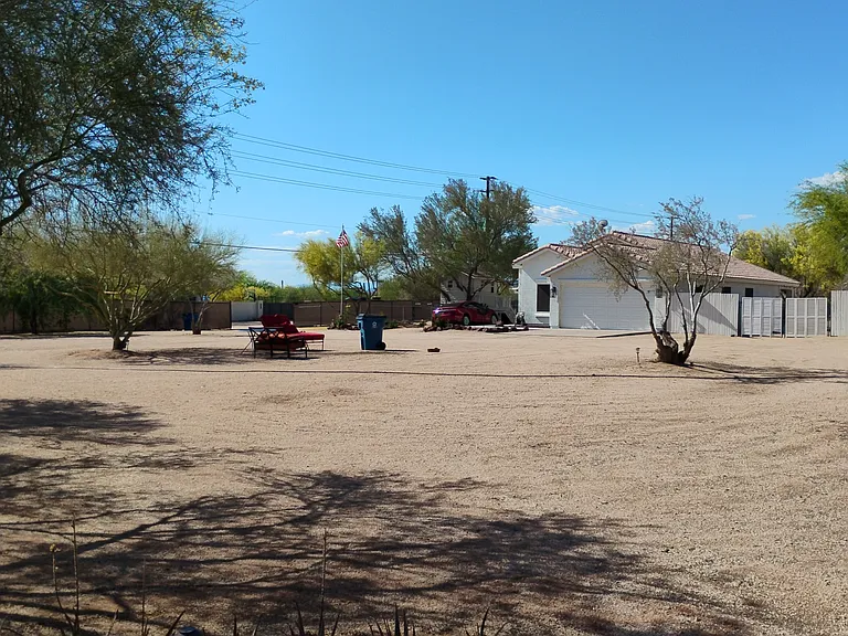6610 E Dixileta Dr — Photo 3