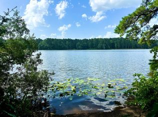1054 Gardenia Ln, Summit, MS 39666