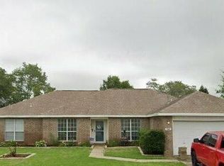534 Risen Star Dr, Crestview, FL 32539