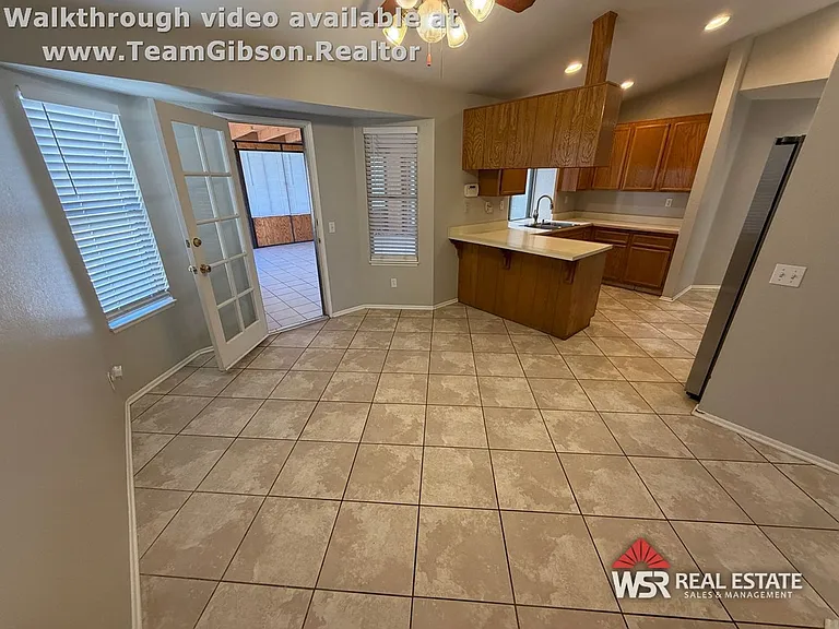 13584 Searson Dr — Photo 6