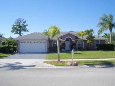 253 Monterey Way, Royal Palm Beach, FL, 33411