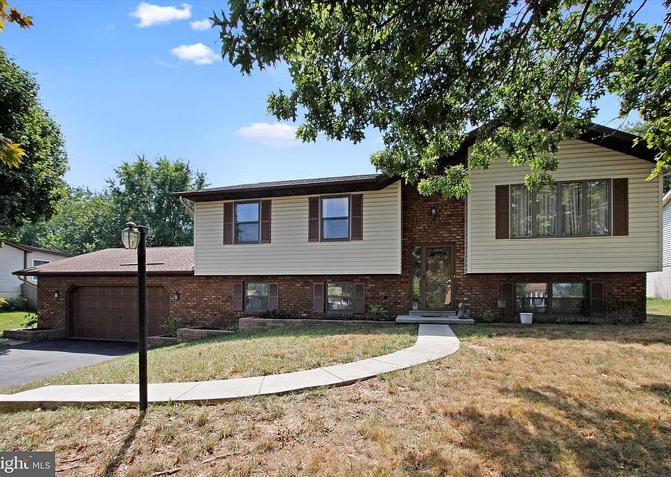 1st image of 49 Allen Dr
