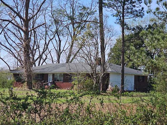 3rd image of 2388 Misty Bend Rd