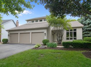 1509 Ambleside Cir, Naperville, IL 60540