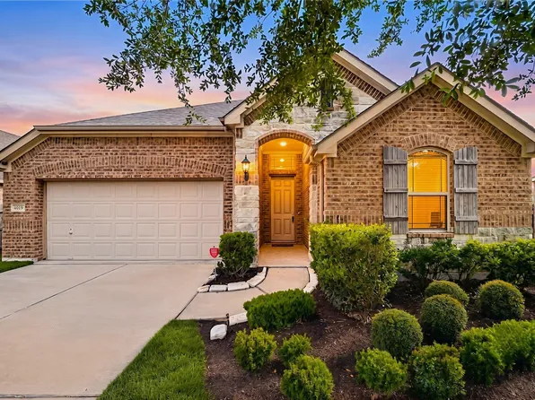 6200 Glenn Hills Ln, League City, TX 77573