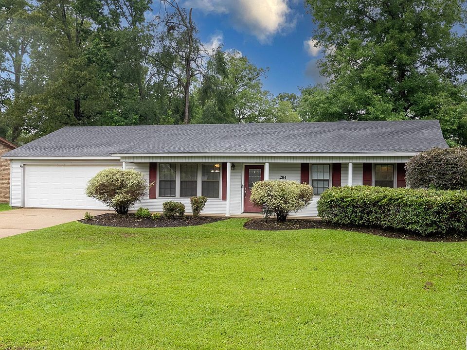 1st image of 204 Bunker Hill Rd