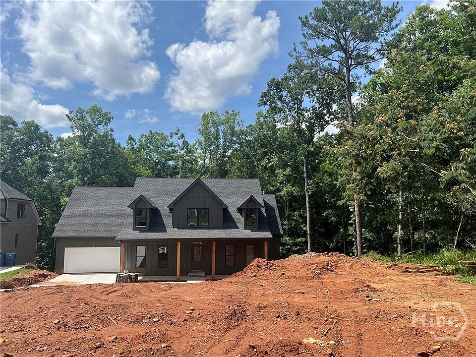 1st image of 450 Ansley Drive