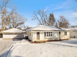 6954 90th St S, Cottage Grove, MN 55016