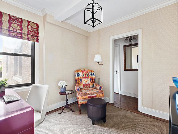 5th image of 151 E 83rd St APT 8B